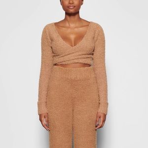 Skims Cozy knit wrap top long sleeve camel color small medium